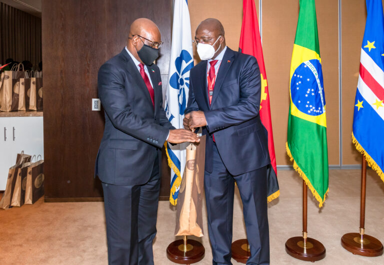 sesso-de-encerramento-xxvi-conselho-de-ministros-cplp_-10_51316526870_o