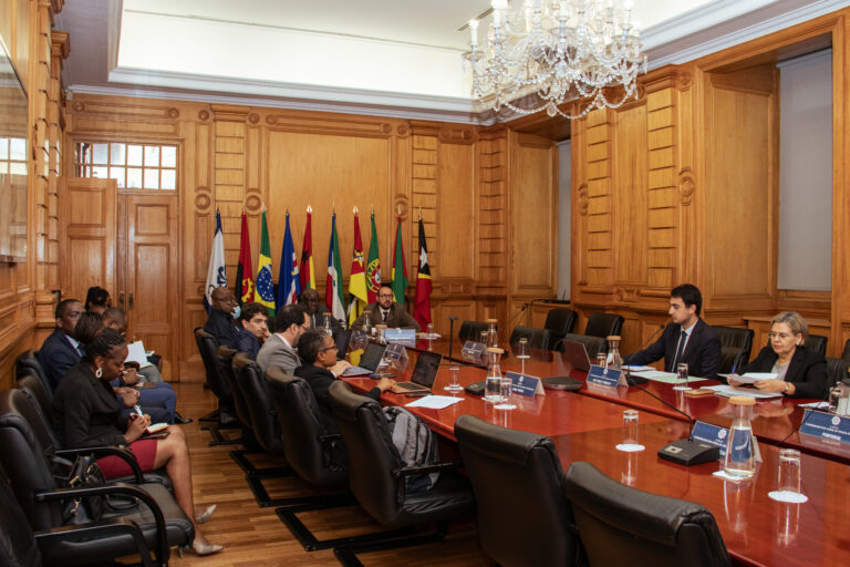 xi-reunio-tcnica-conjunta-sobre-mobilidade-cplp-25-of-11_52995808135_o