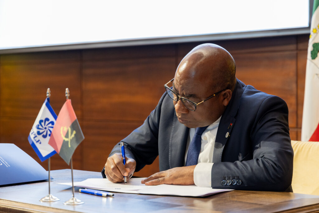 iii-reunio-dos-ministros-de-energia-da-cplp_sesso-de-encerramento-9_54546868546_o