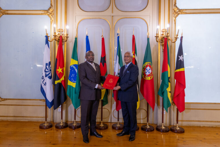 secretrio-executivo-recebe-cartas-credenciais-do-representante-permanente-de-angola-junto-da-cplp_54551991960_o