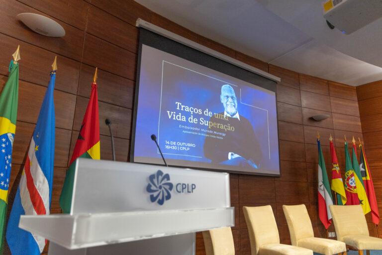 cplp-acolheu-lanamento-de-livro-do-embaixador-murade-murargy_54858663779_o