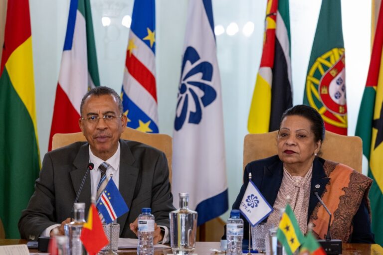 ministro-dos-negcios-estrangeiros-de-cabo-verde-visitou-sede-da-cplp_55143372312_o