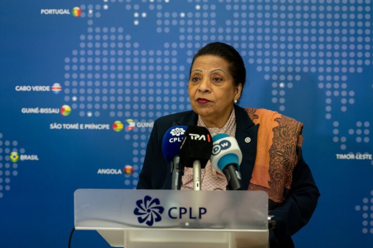 ministro-dos-negcios-estrangeiros-de-cabo-verde-visitou-sede-da-cplp_55144647750_o