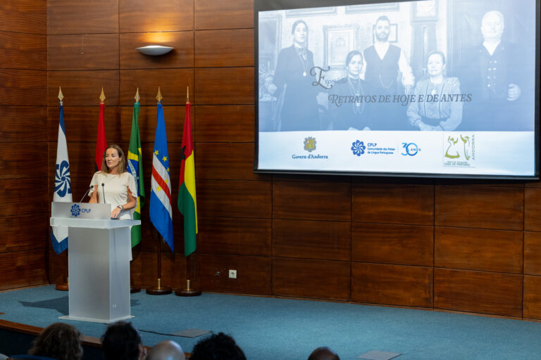andorra-celebra-30-anos-da-cplp-com-exposio-retratos-de-hoje-e-de-antes_55381558750_o