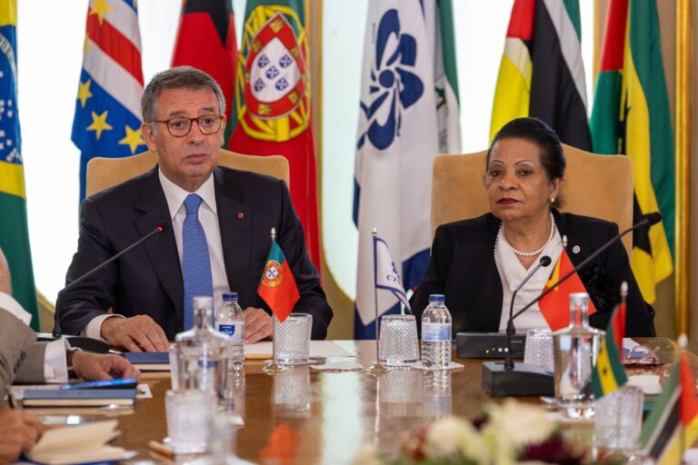 presidente-da-repblica-de-portugal-visitou-sede-da-cplp_55371967541_o