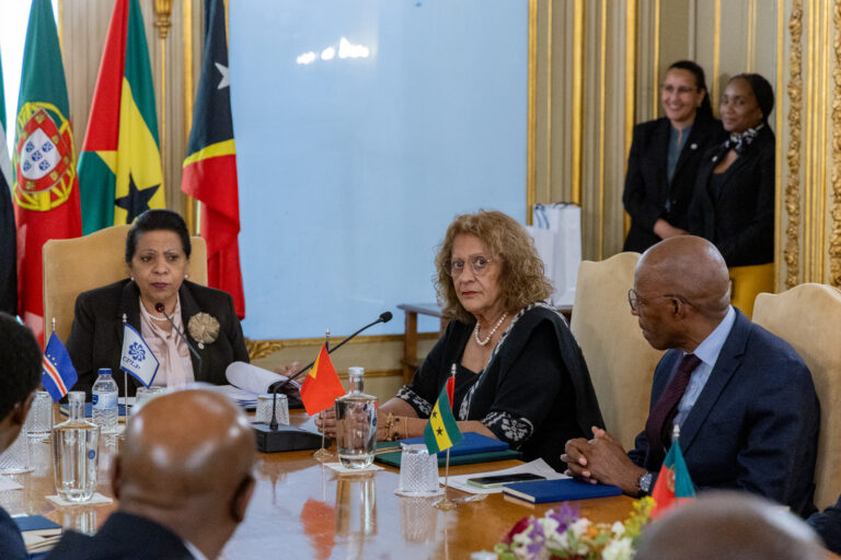 primeiro-ministro-de-cabo-verde-visita-sede-da-cplp_-14_55383334555_o