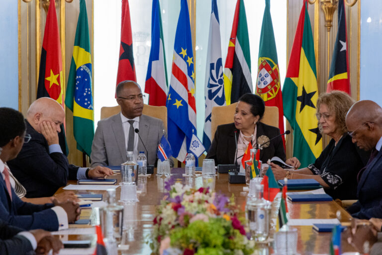 primeiro-ministro-de-cabo-verde-visita-sede-da-cplp_-15_55383334560_o