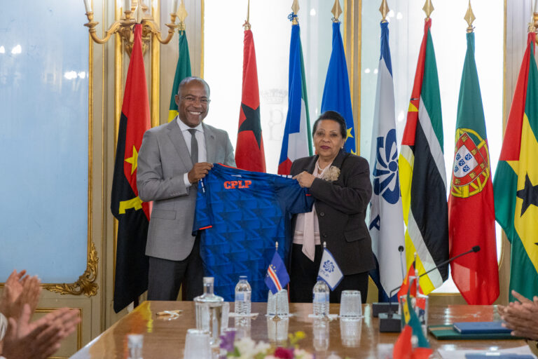 primeiro-ministro-de-cabo-verde-visita-sede-da-cplp_-24_55383109379_o