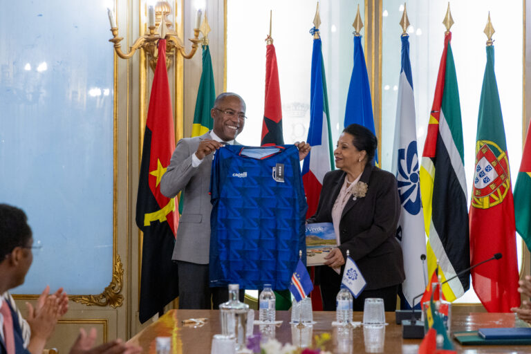 primeiro-ministro-de-cabo-verde-visita-sede-da-cplp_-28_55383061003_o