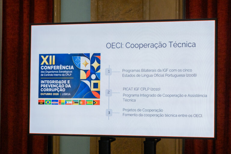 XII-CO~3